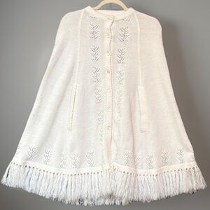 Vintage Sweater Bee Knit Cape 20W Ivory Fringe Button Front Boho